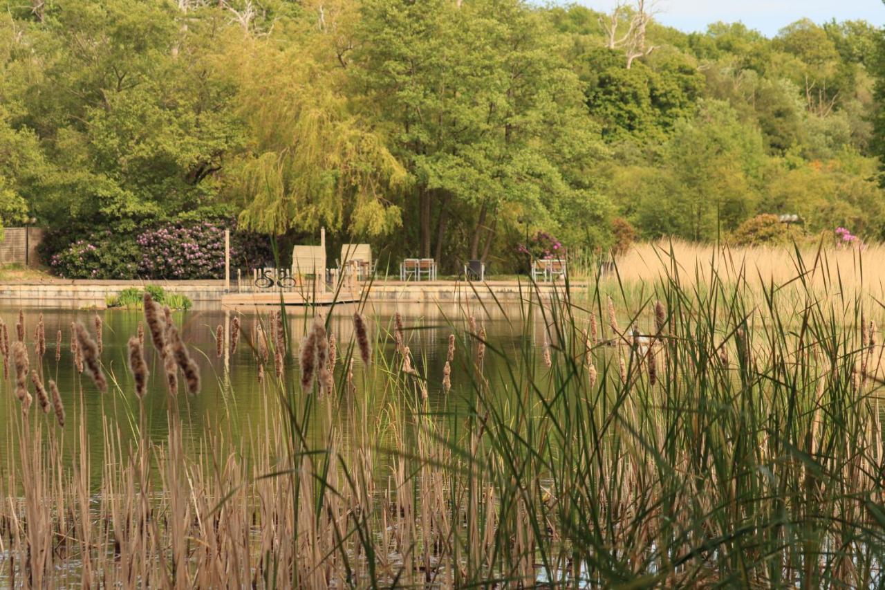 גרייבסנד Inn On The Lake מראה חיצוני תמונה